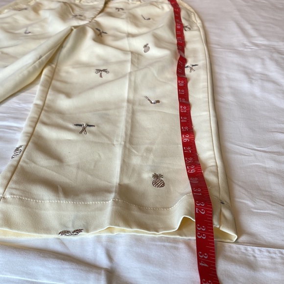 Coral Bay Golf Capris With Pineapple and Club Accents - Size 10 - Picture 6 of 12